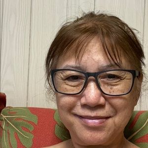 Meet your Posher, Delphine